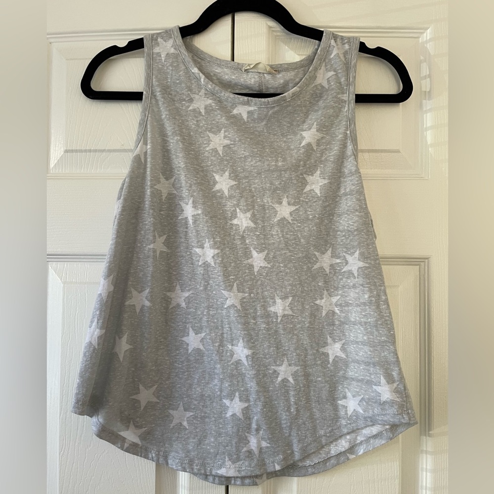 M gray heather star print Altar’d State tank